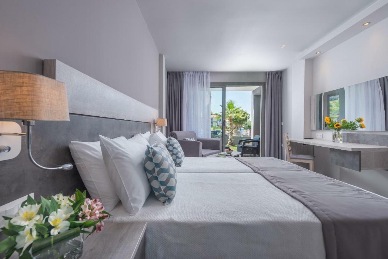 Dionysos & Hotel Hanioti
